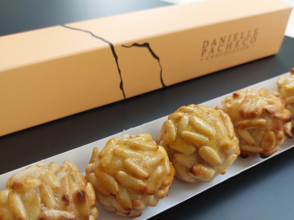 panellets de pinyons